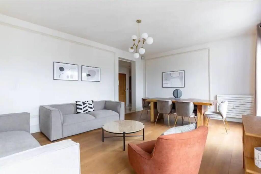 Avenue Montaigne Luxury Apartment 2Br 4P Paris Luaran gambar