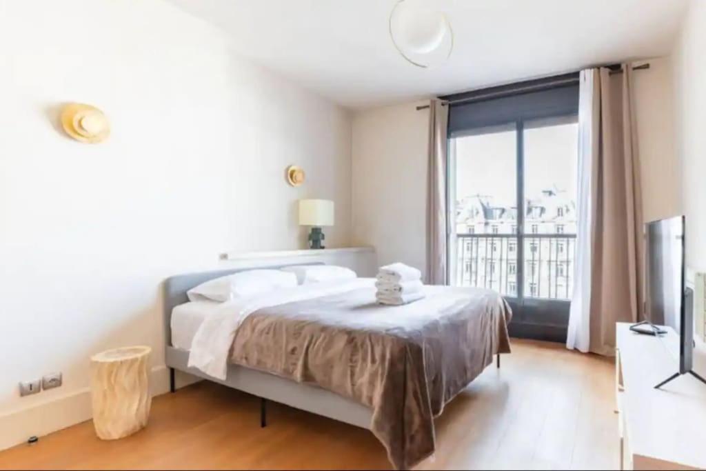 Avenue Montaigne Luxury Apartment 2Br 4P Paris Luaran gambar